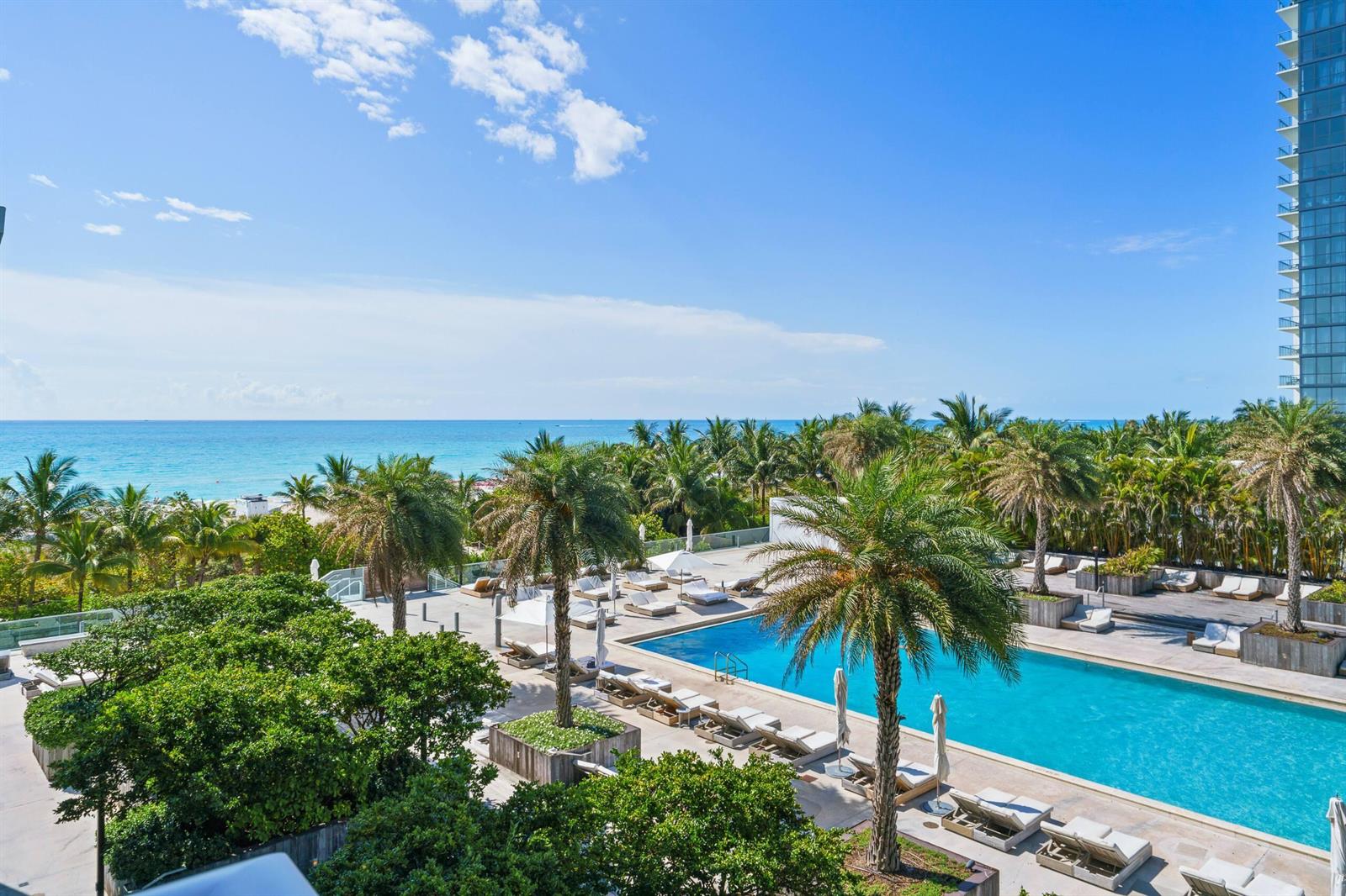 2301 COLLINS Avenue # 407, Miami Beach FL 33139