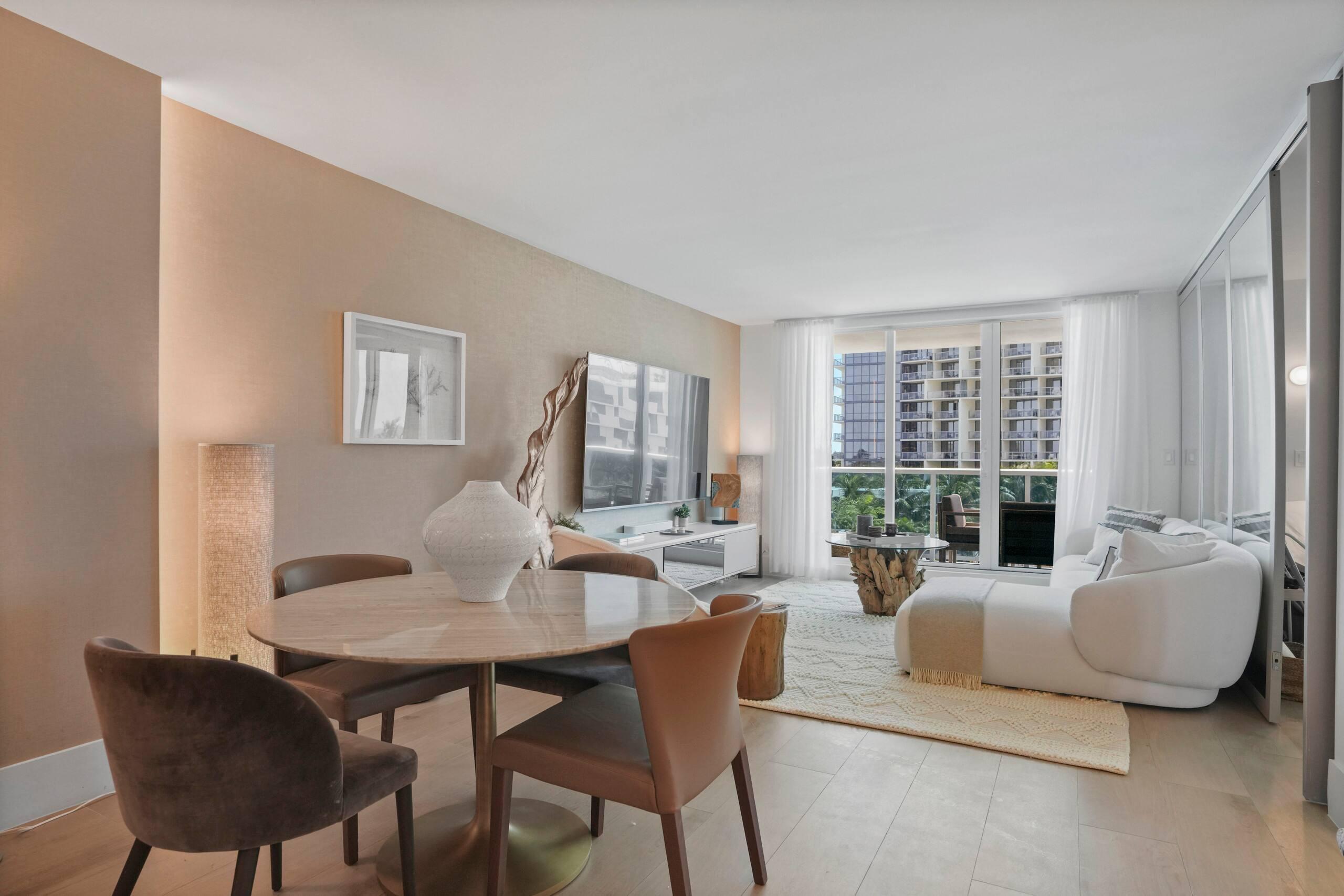 2301 COLLINS Avenue # 407 — Photo 3