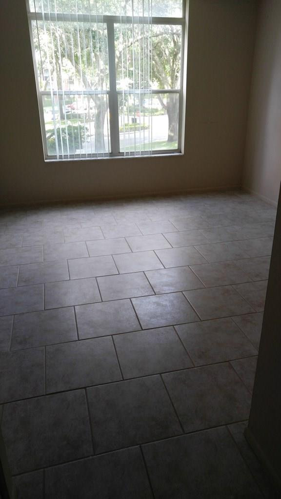 3690 INVERRARY Drive # 2Y — Photo 2
