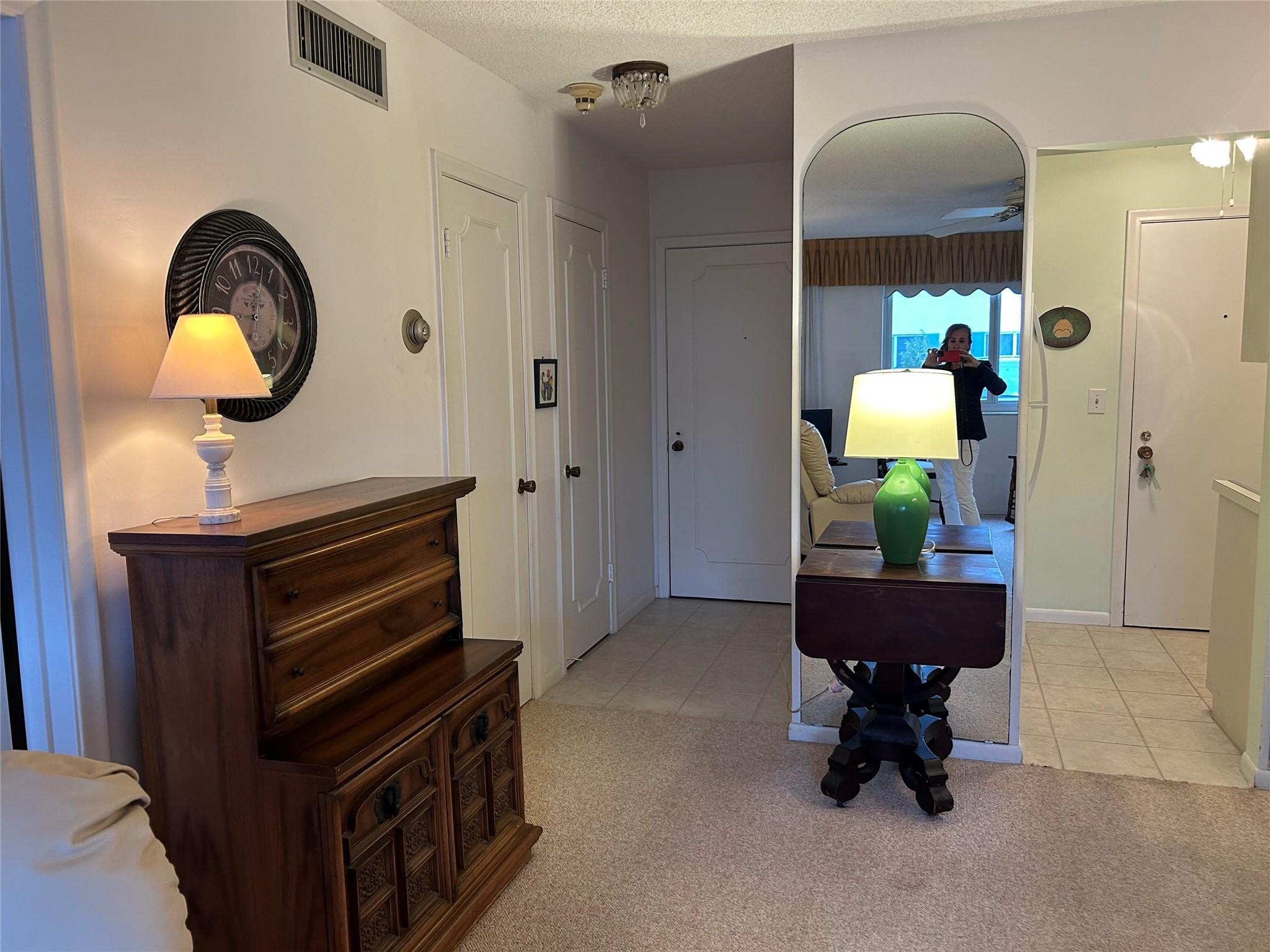 6263 NE 19th Avenue # 906 — Photo 3