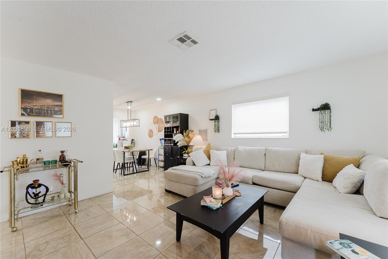 2604 NW 48th St, Tamarac FL 33309