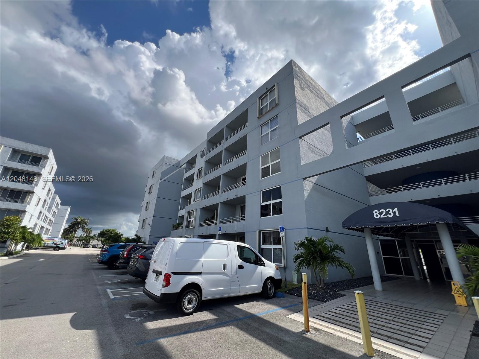 8231 NW 8th St # 310, Miami FL 33126