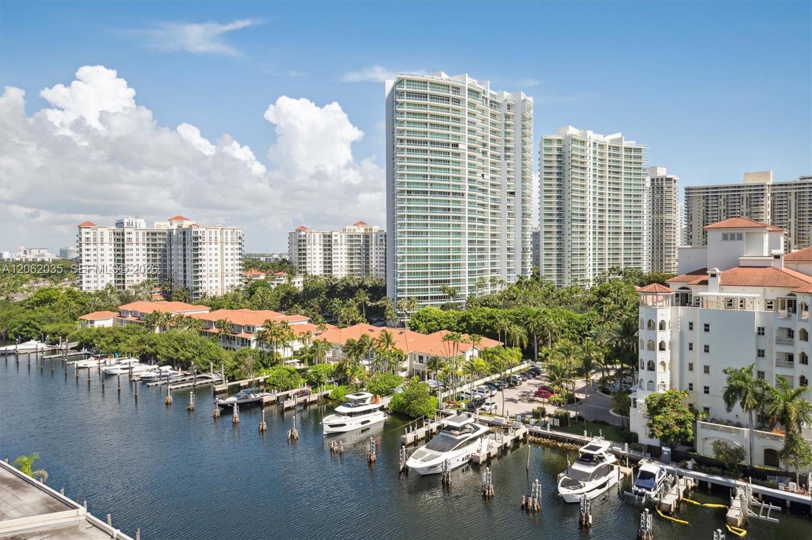 19707 Turnberry Way # 12L, Aventura FL 33180