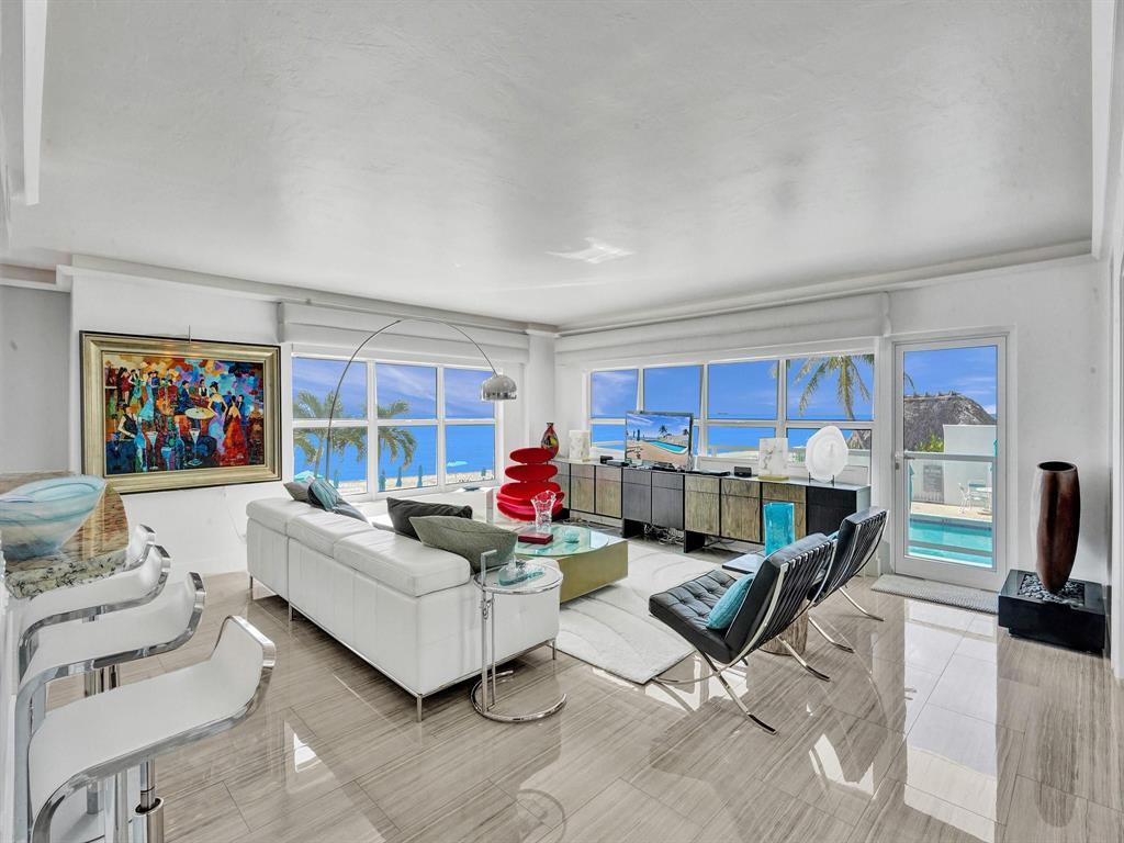 3750 GALT OCEAN Drive # 101 — Photo 2