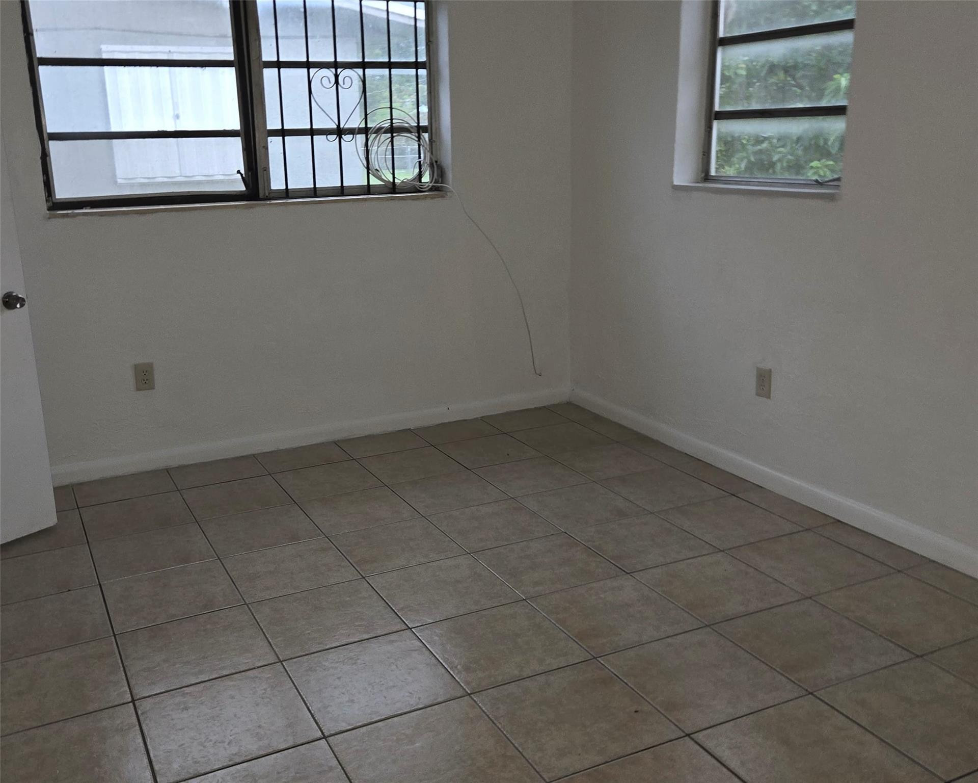 15721 NW 39TH Place — Photo 3