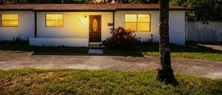 1436 NW 19th Street, Fort Lauderdale FL 33311