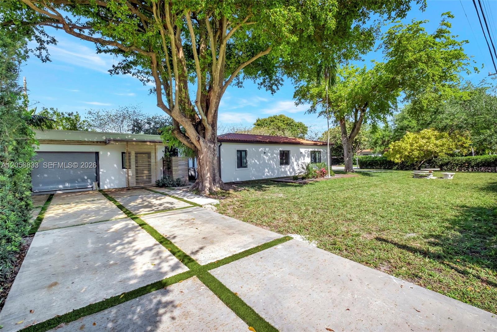 2198 NE 183rd St, North Miami Beach FL 33179