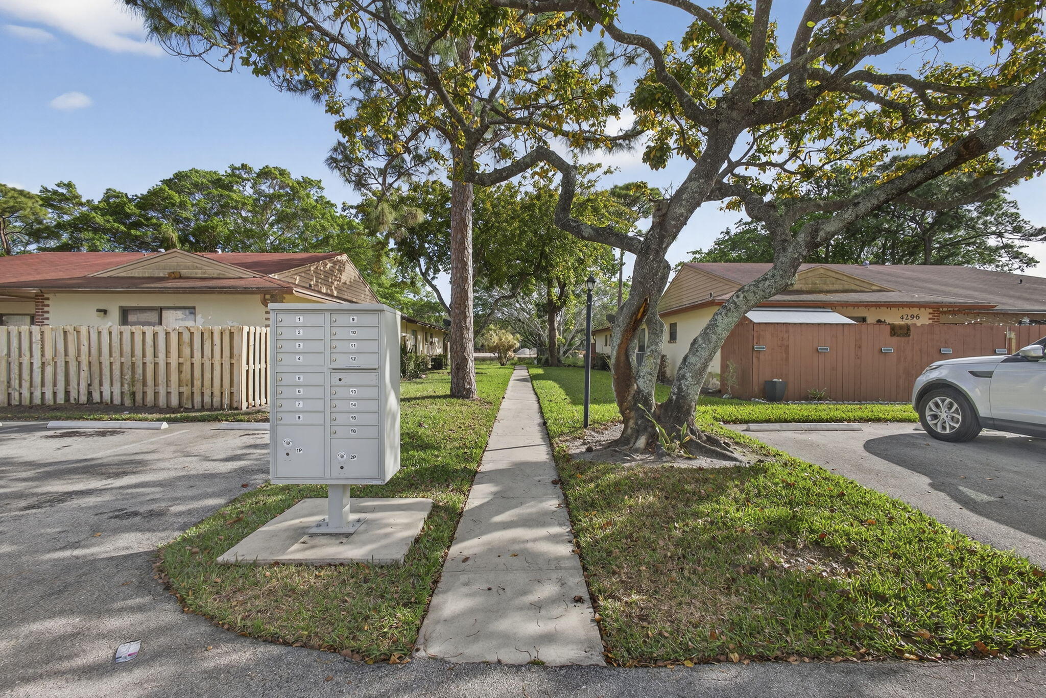 4296 Woodstock Drive # D, West Palm Beach FL 33409