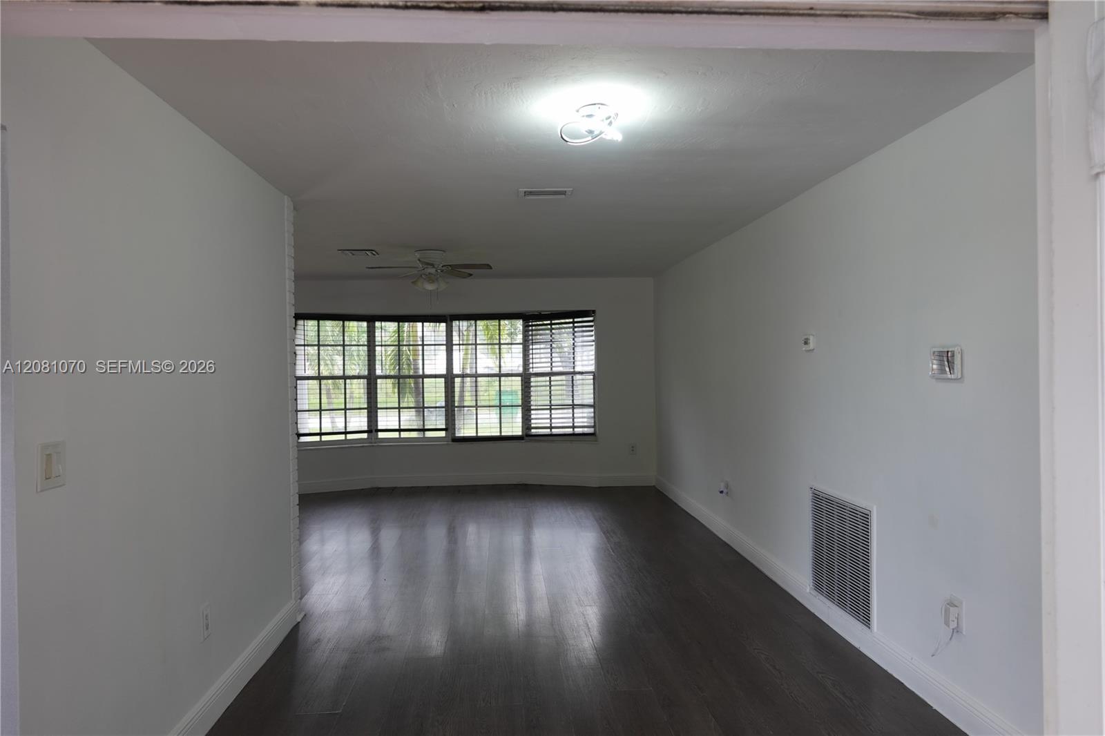2081 Utopia Dr — Photo 5