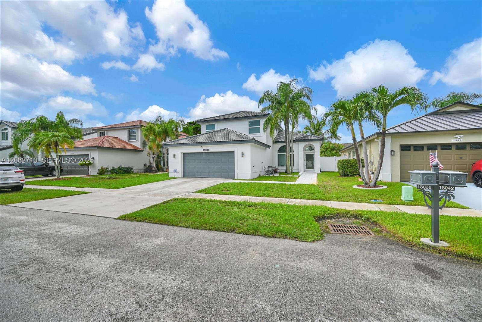 18038 SW 12th Ct — Photo 2