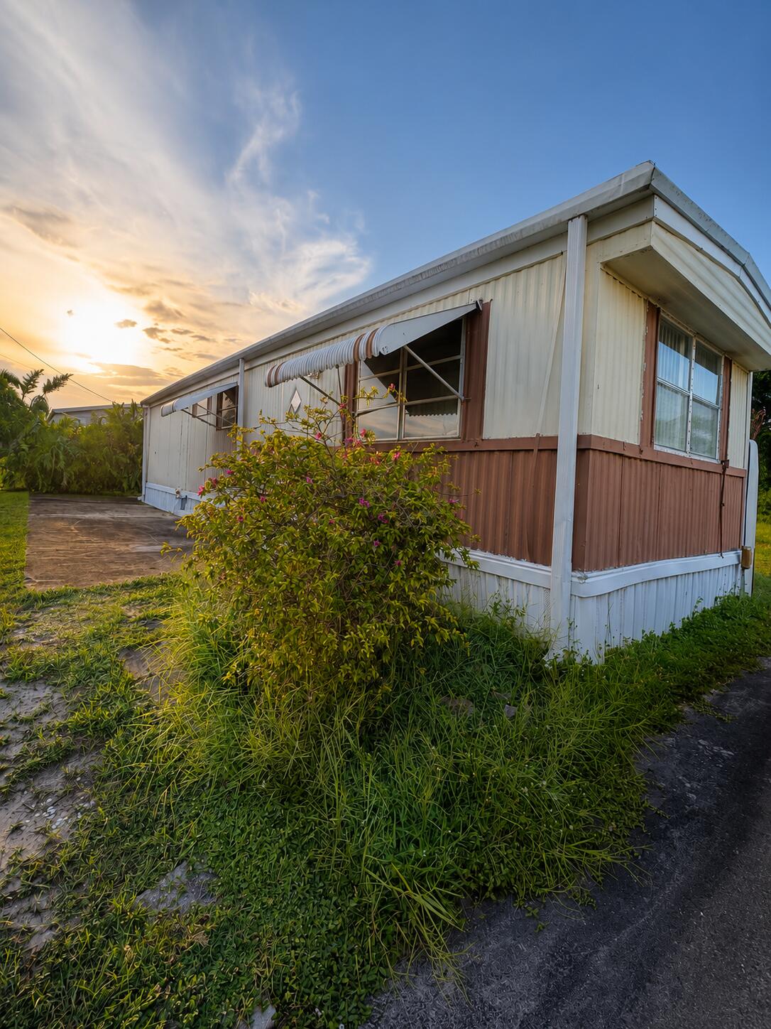 4133 MOCKING BIRD Drive — Photo 3