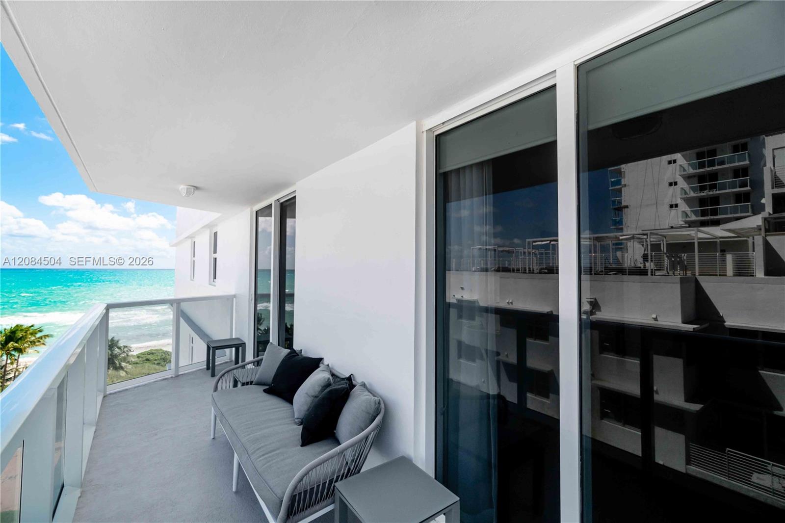 2401 Collins Ave # 1112 — Photo 2