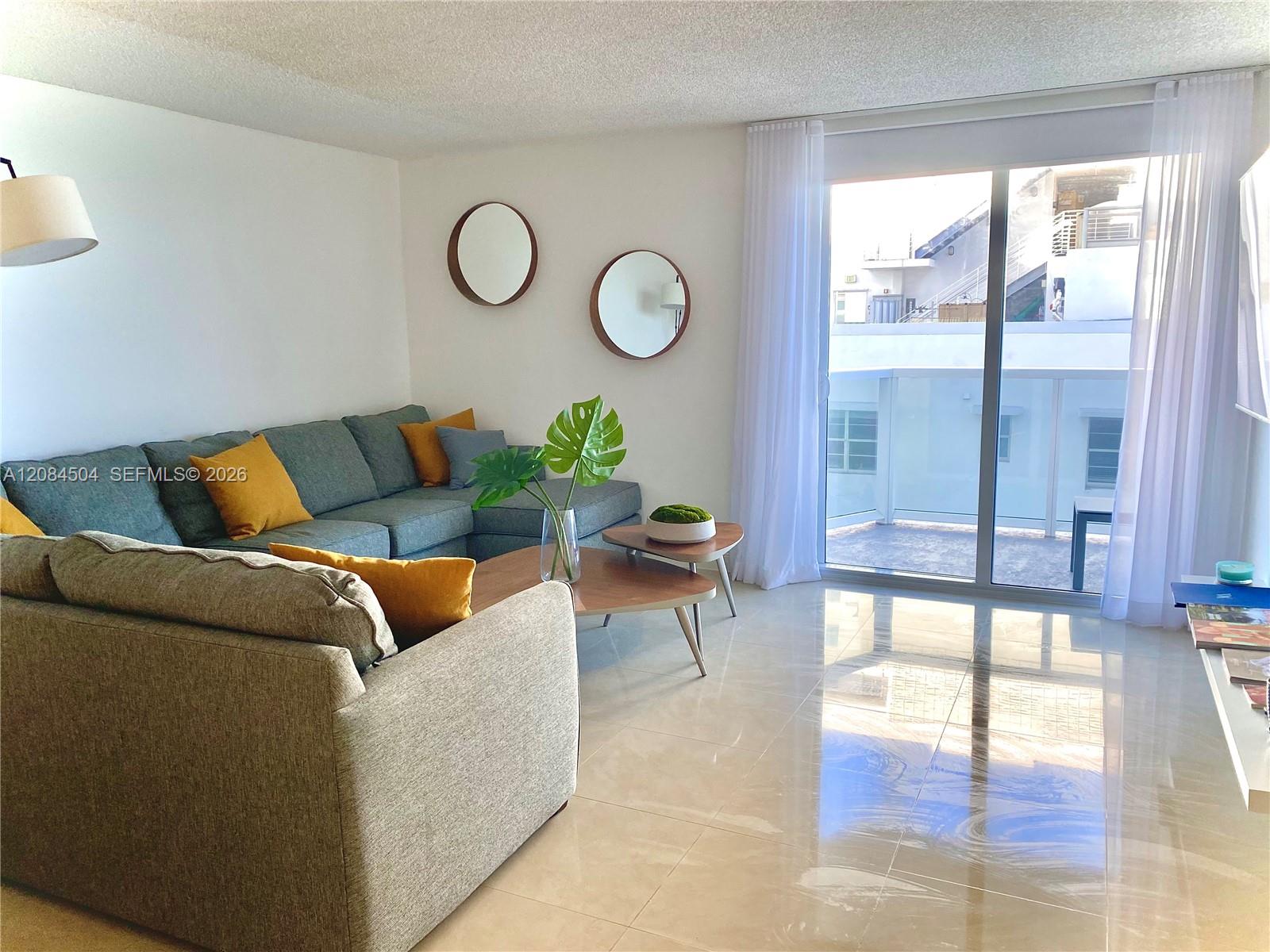 2401 Collins Ave # 1112 — Photo 3