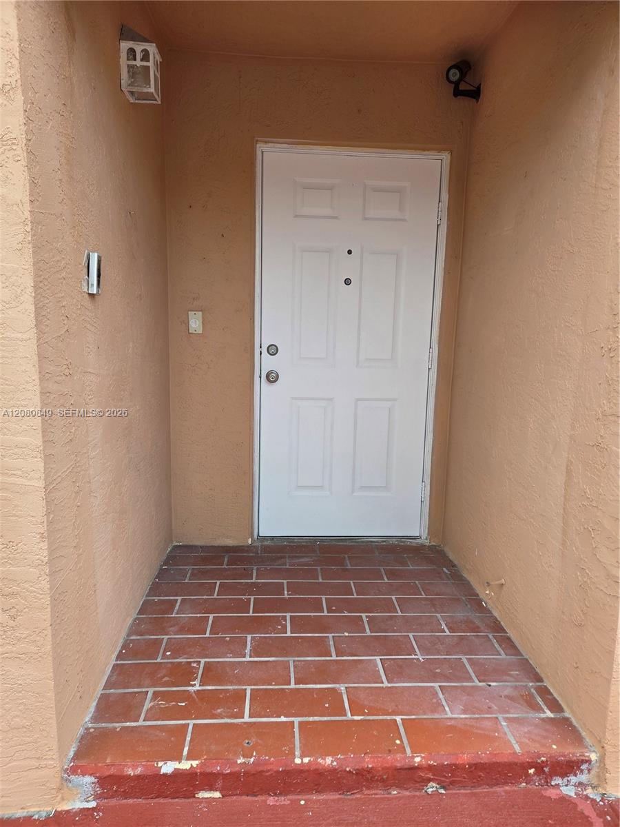 306 NW 114th Ave # 101 — Photo 3
