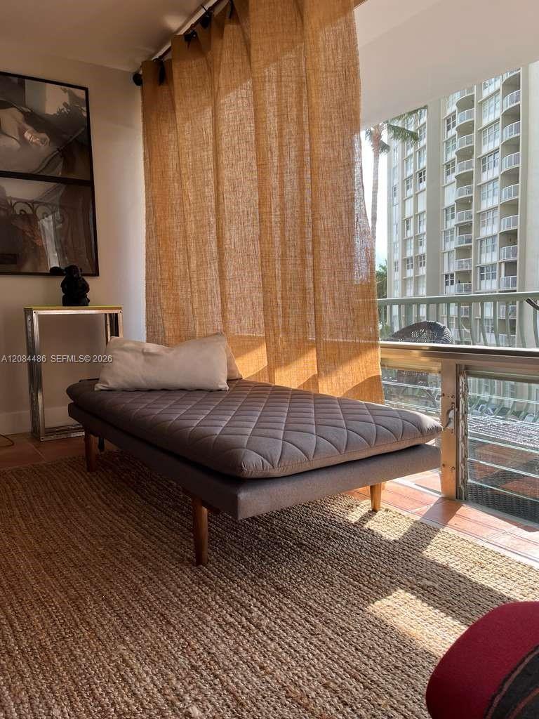 1408 Brickell Bay Dr # 402 — Photo 2