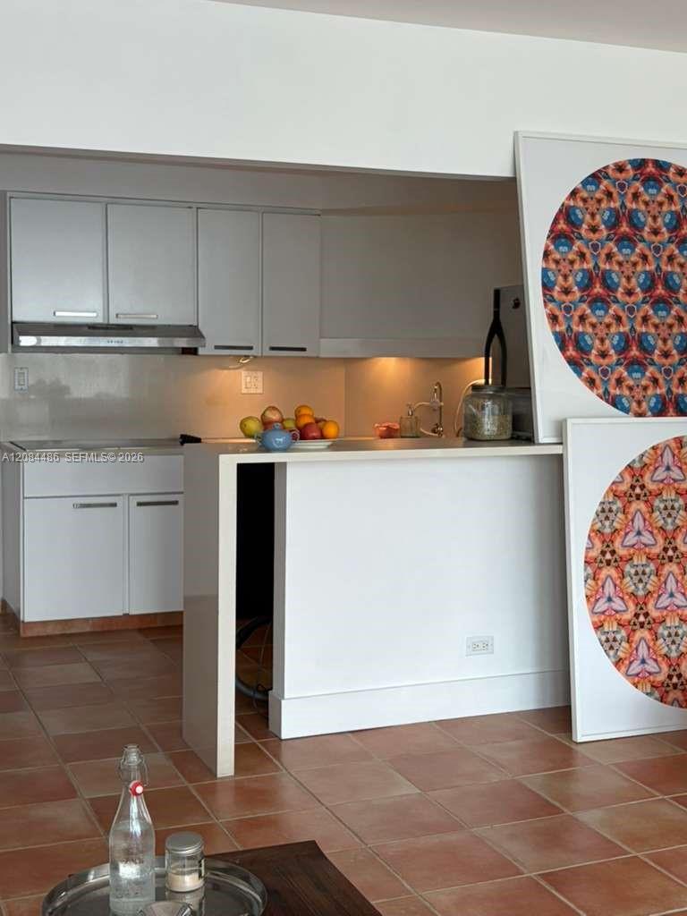 1408 Brickell Bay Dr # 402 — Photo 4