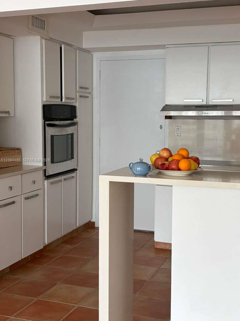 1408 Brickell Bay Dr # 402 — Photo 5