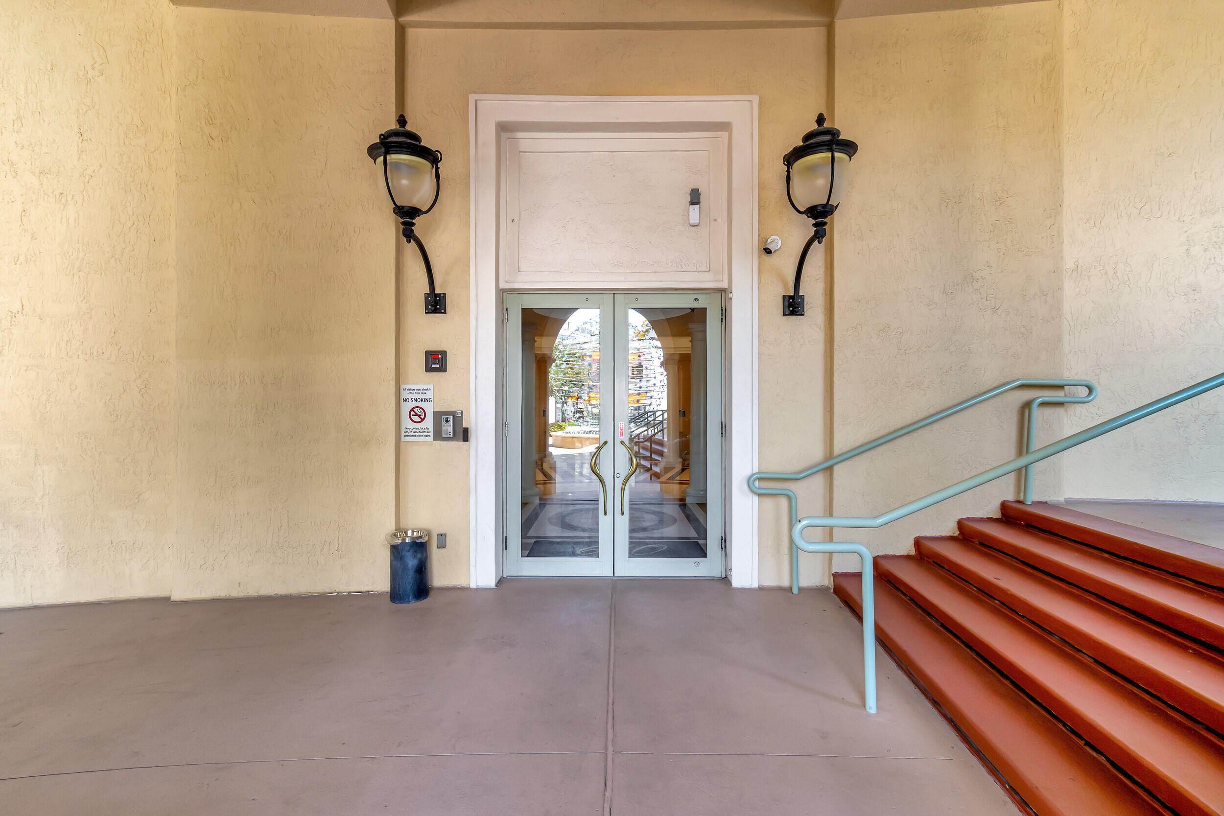 610 CLEMATIS Street # 524 — Photo 4