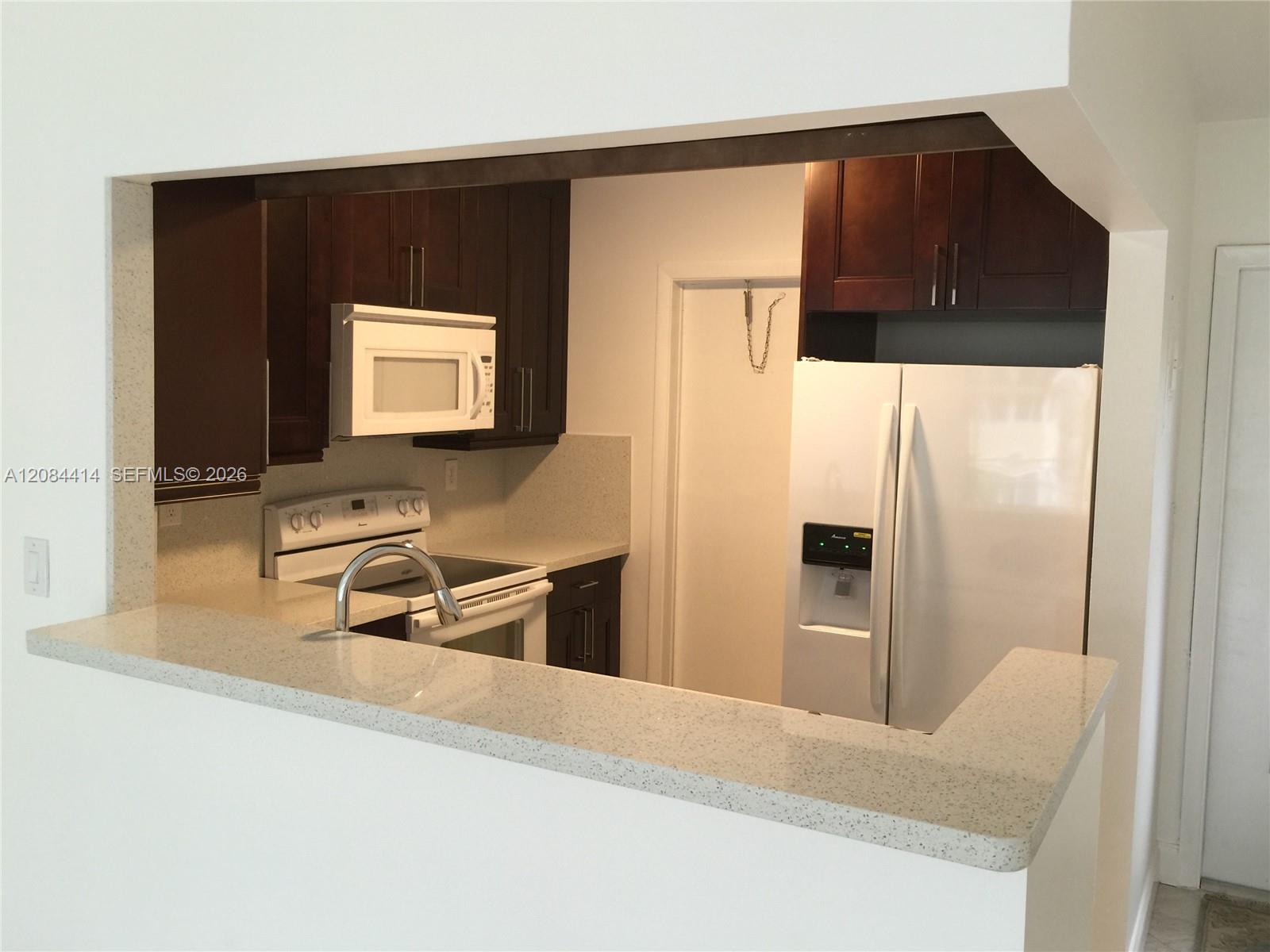 5051 W OAKLAND PARK BLVD # 302 — Photo 5