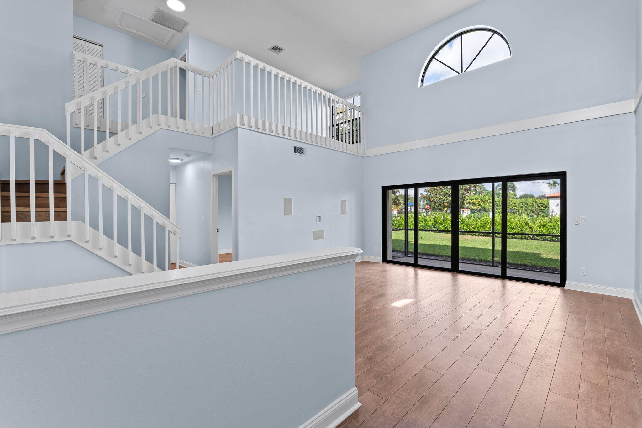 13538 FOUNTAIN VIEW Boulevard — Photo 4