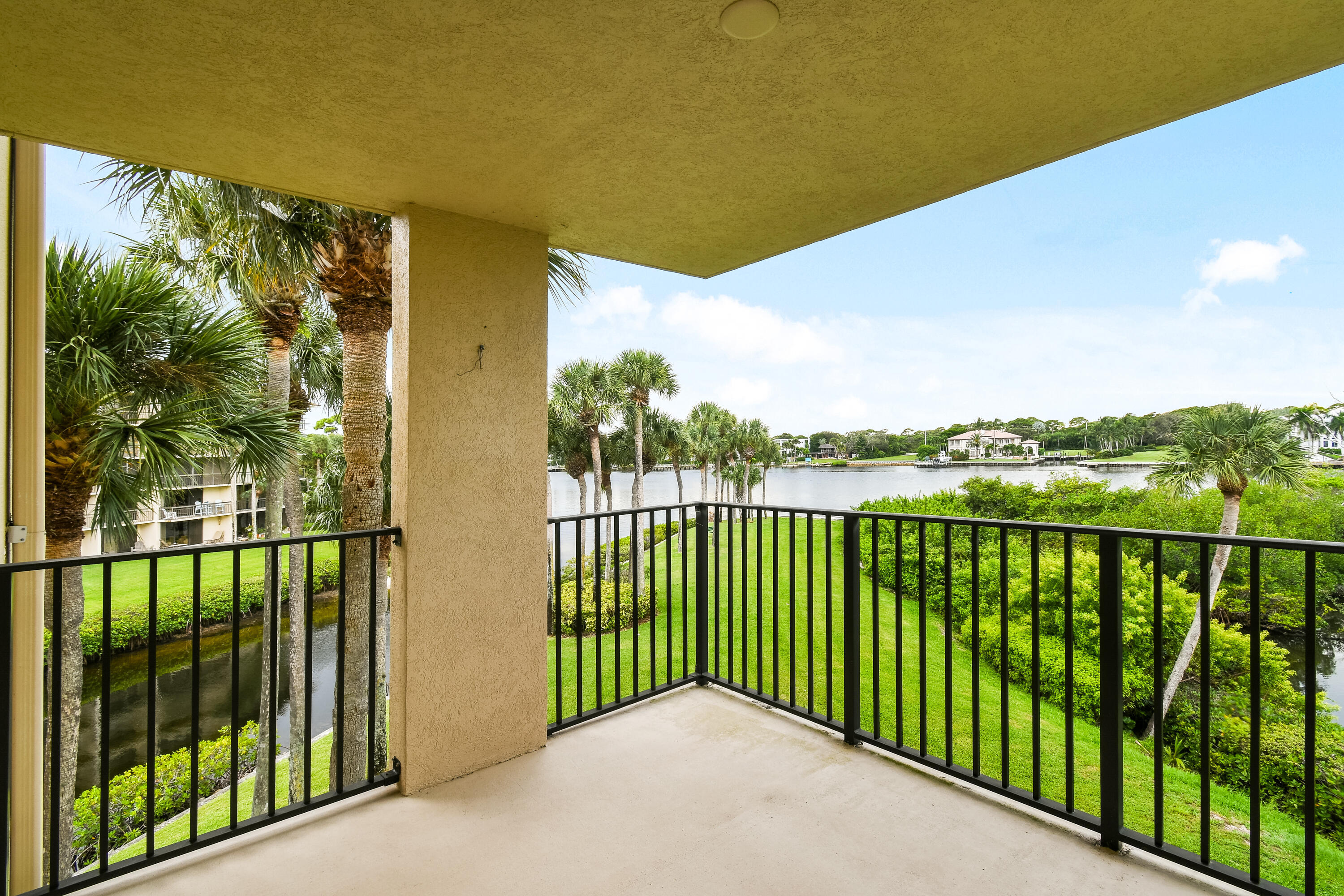 1701 Marina Isle Way # 301 — Photo 4