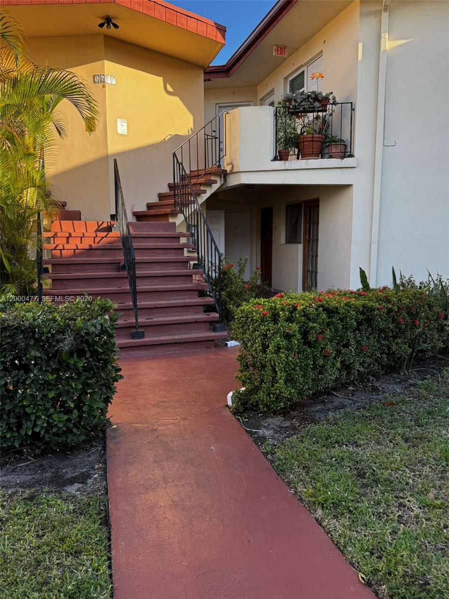 1601 NE Miami Gardens Dr # 103 — Photo 2