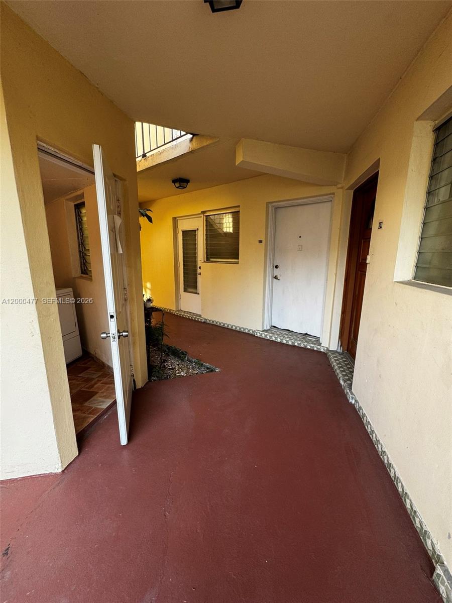 1601 NE Miami Gardens Dr # 103 — Photo 4