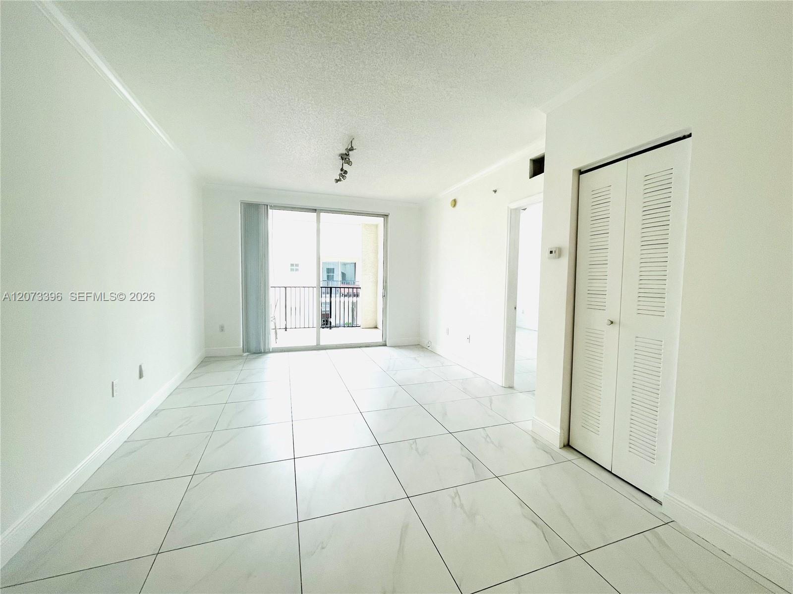 17150 N Bay Rd # 2902 — Photo 2