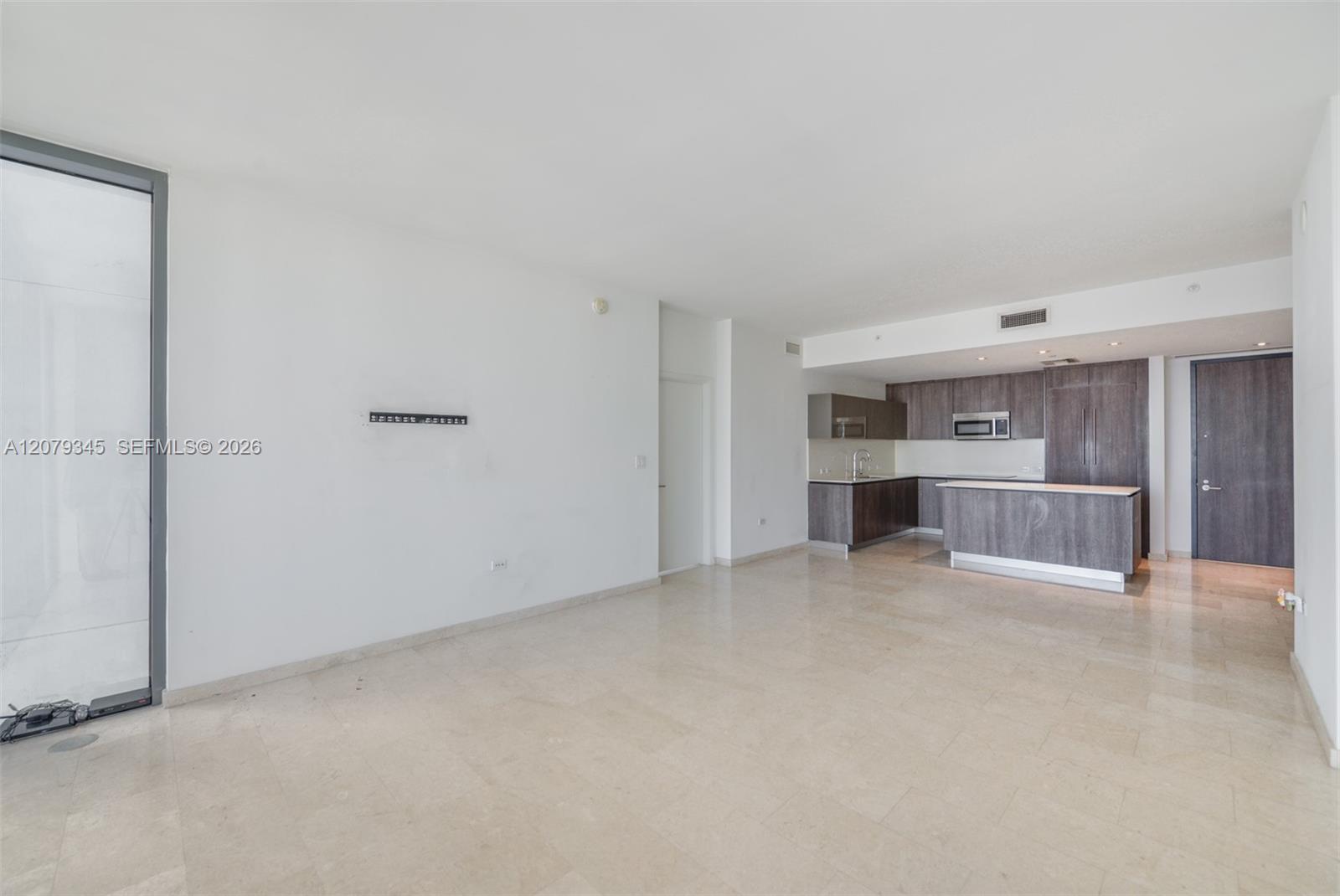 88 SW 7th St # 3409 — Photo 4
