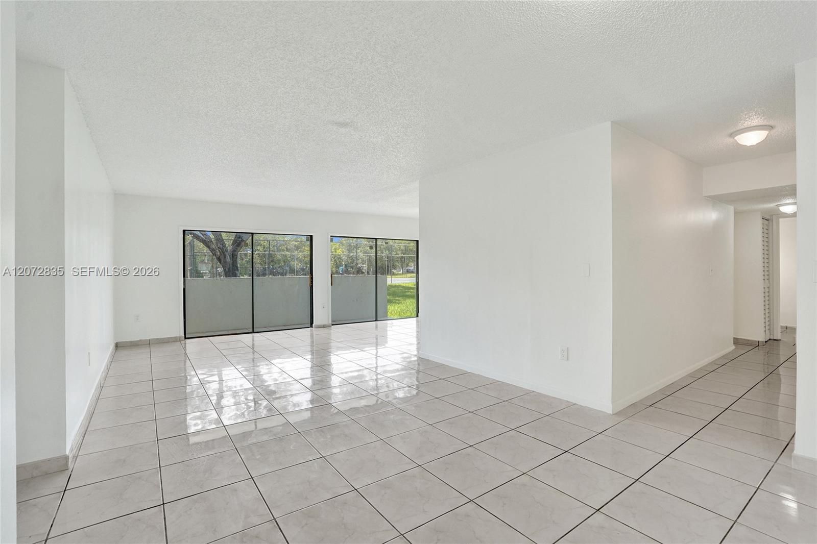 5700 SW 127th Ave # 1118 — Photo 2