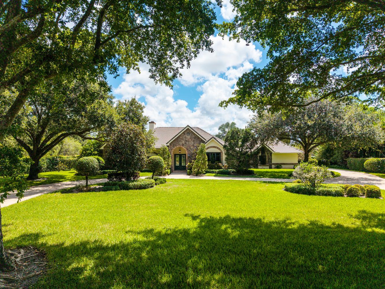 5591 W Leitner Drive, Coral Springs FL 33067