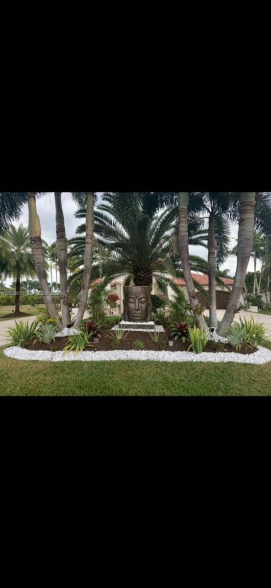 19381 SW 196th St — Photo 5