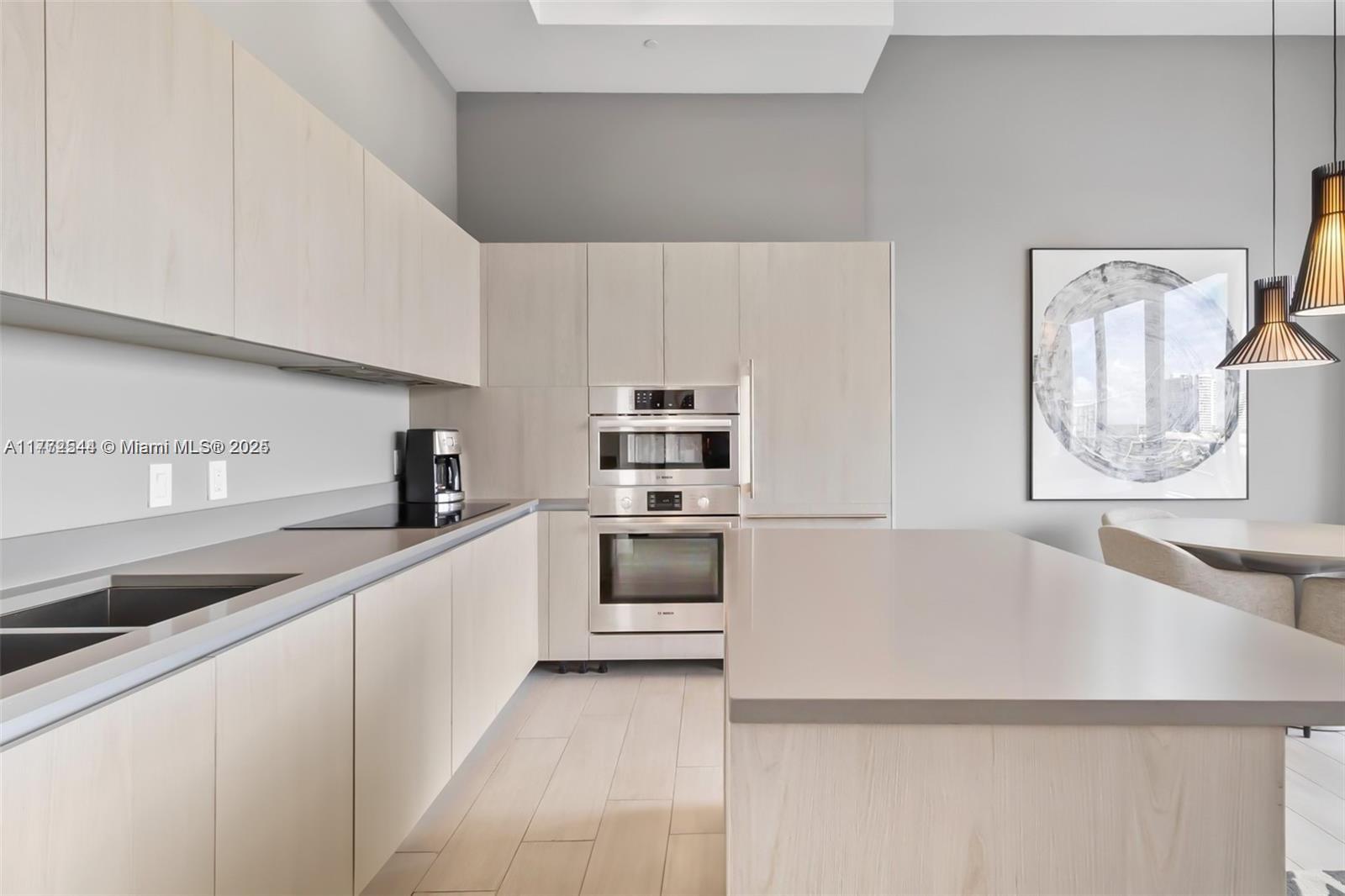 4010 S Ocean Dr # R406 — Photo 5