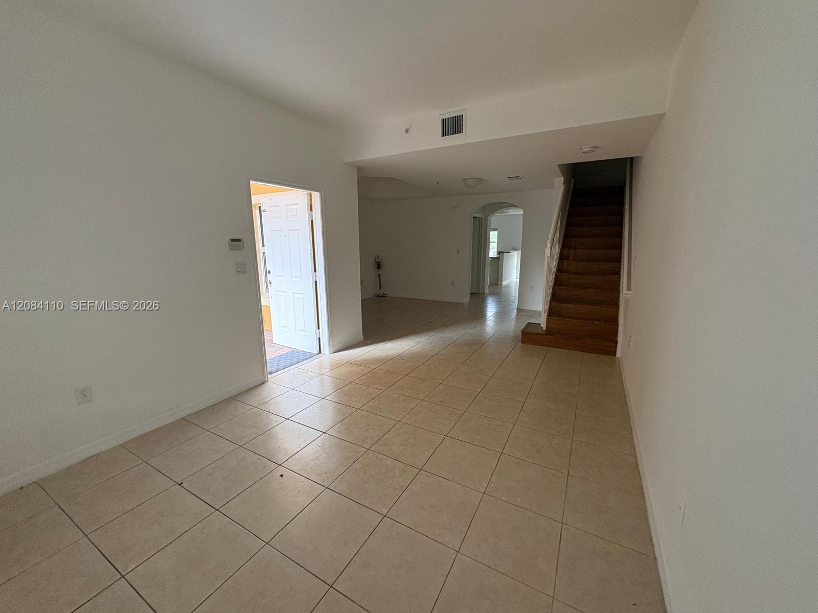 1037 SW 143rd Ave # 1305 — Photo 2