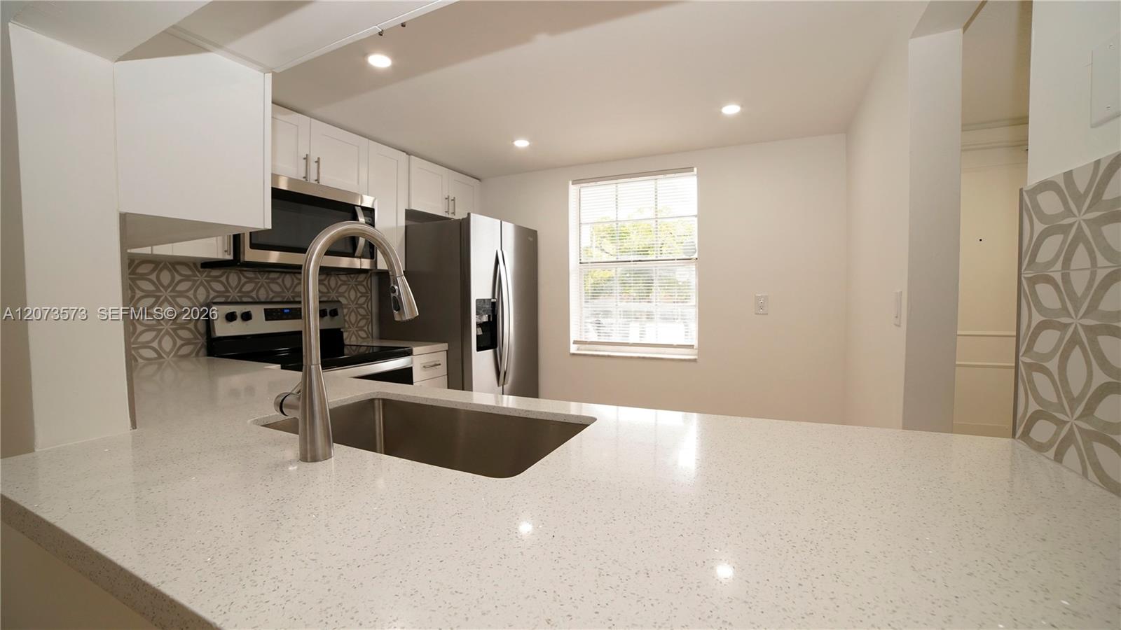 4291 NW 9th Ave # 101 — Photo 5