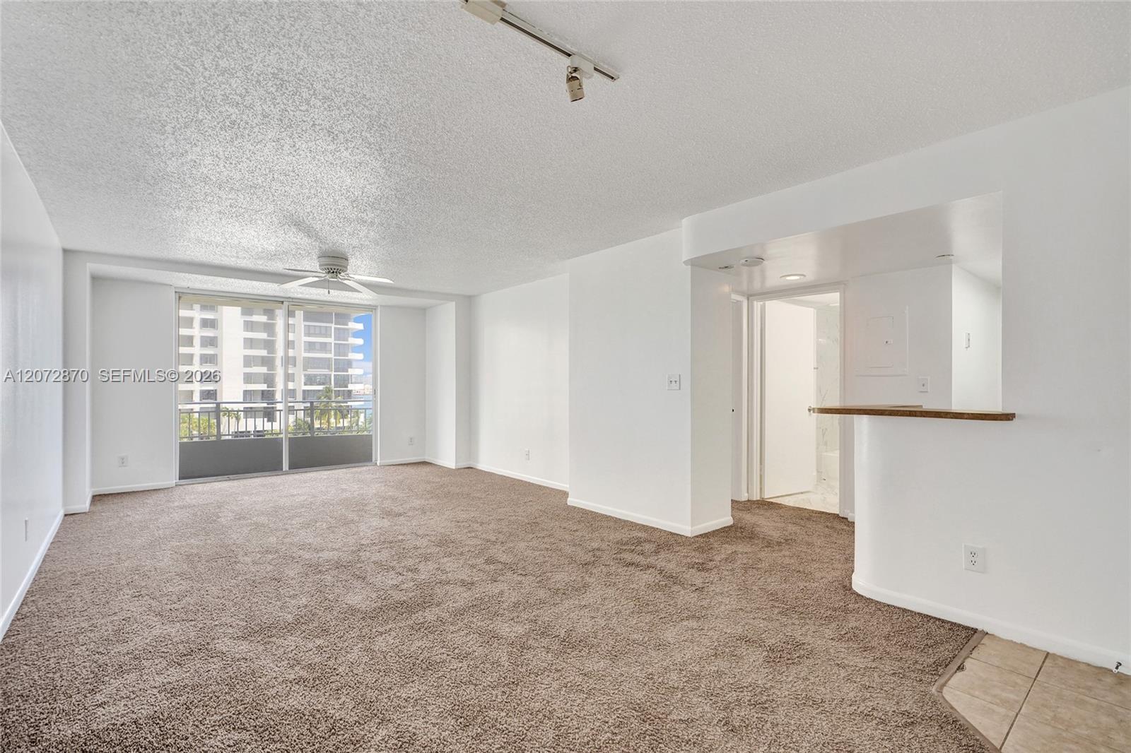 770 Claughton Island Dr # 709 — Photo 2