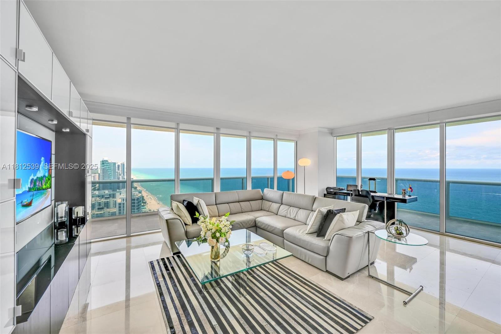 1830 S Ocean Dr # 3801, Hallandale Beach FL 33009