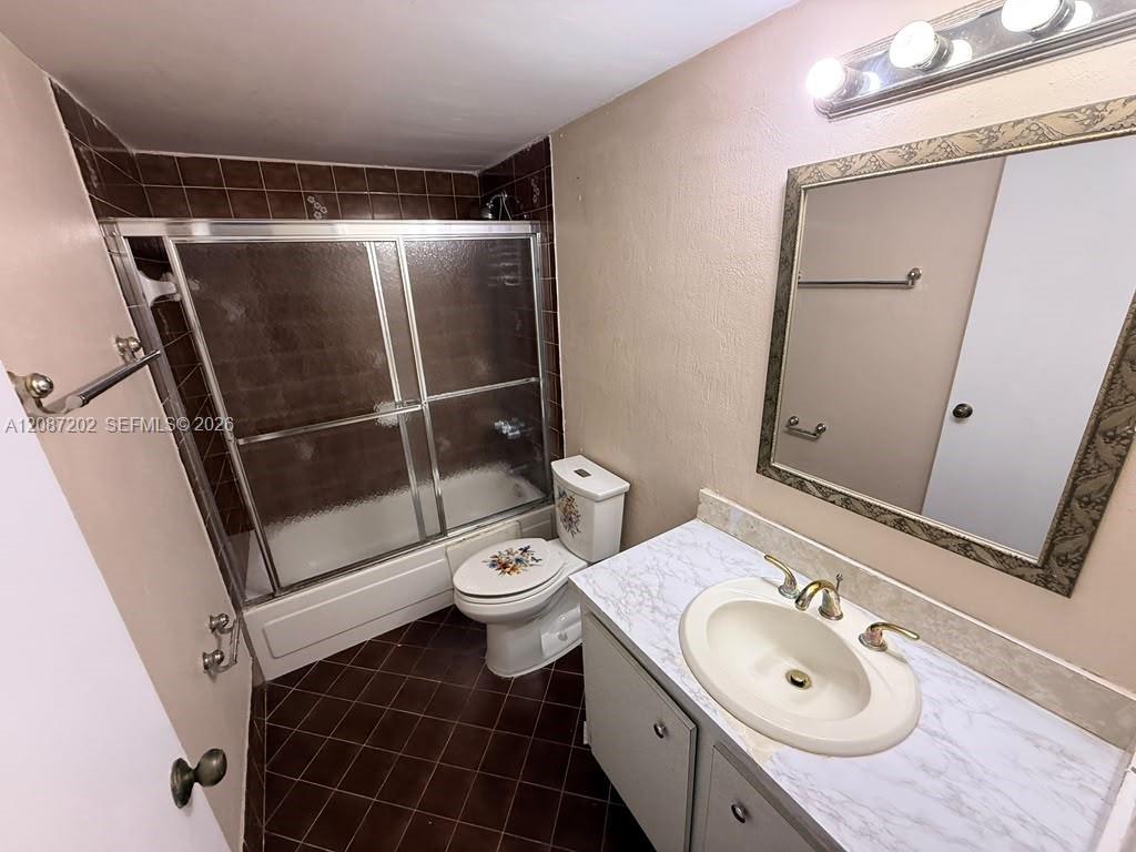 10000 NW 80th Ct # 2361 — Photo 5