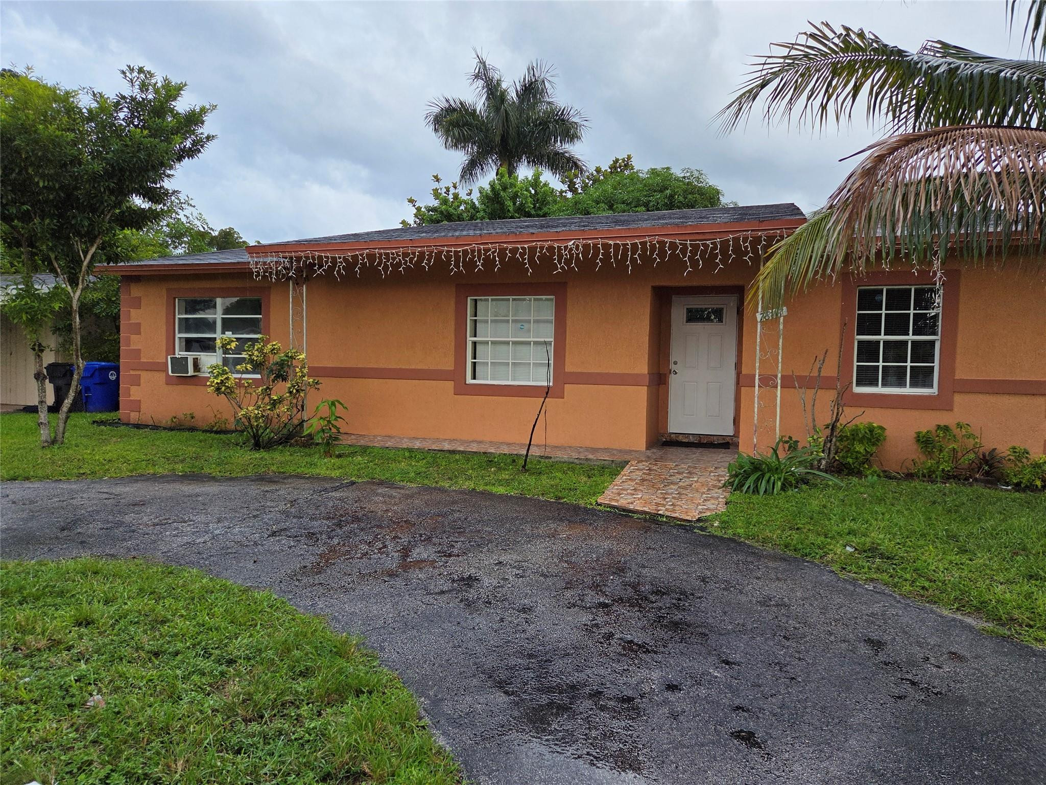 7818 SW 7TH Court — Photo 2