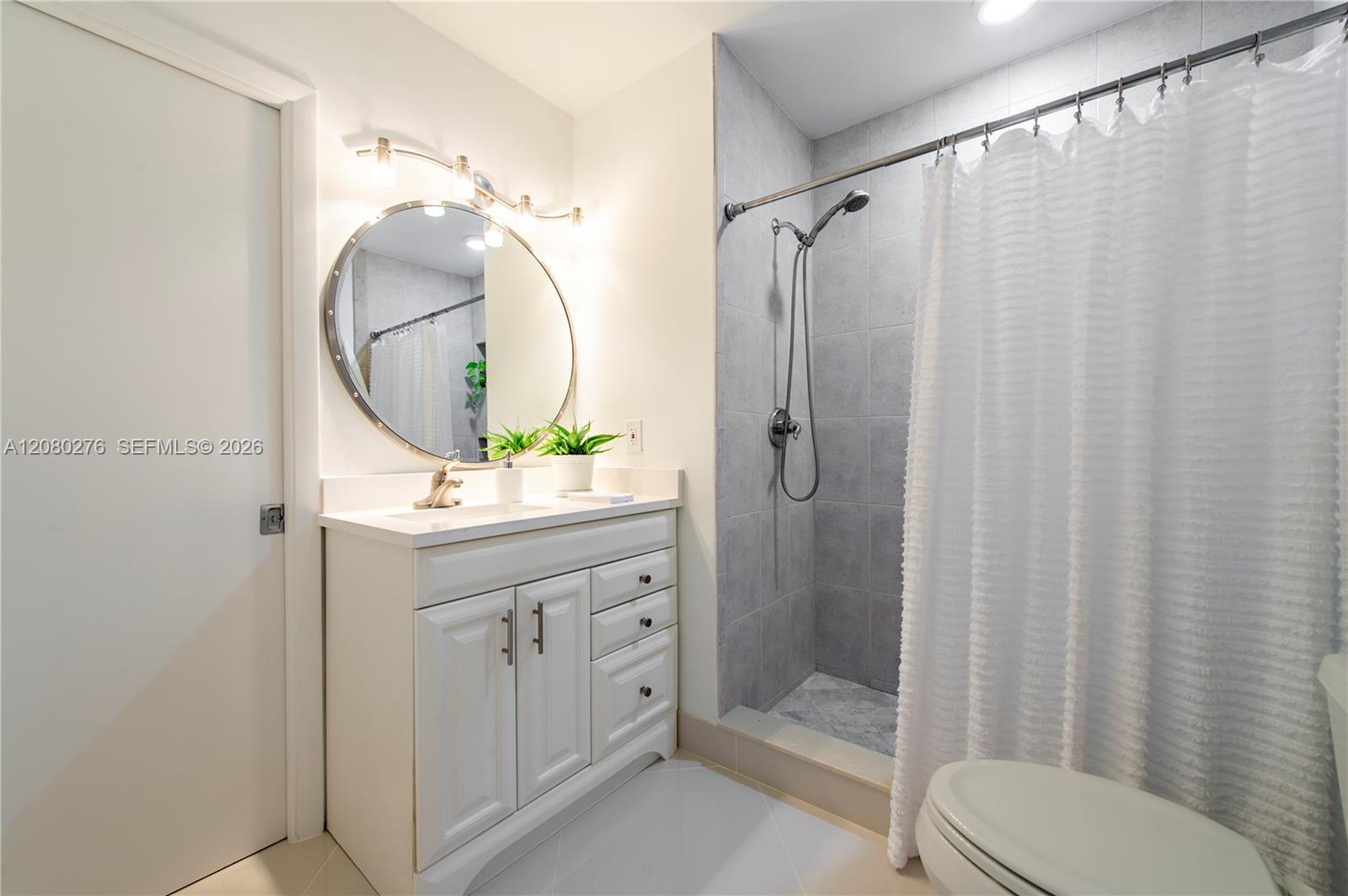 8580 Bella Vista Dr — Photo 4