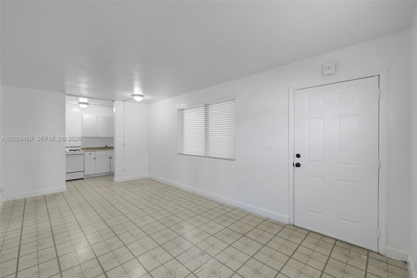 126 SW 18th Ave # 4 — Photo 4