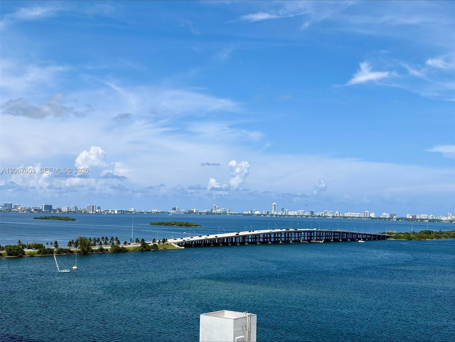 480 NE 30th St # 1701, Miami FL 33137