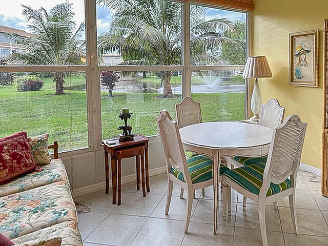 3505 NW 48th Avenue # 403, Lauderdale Lakes FL 33319