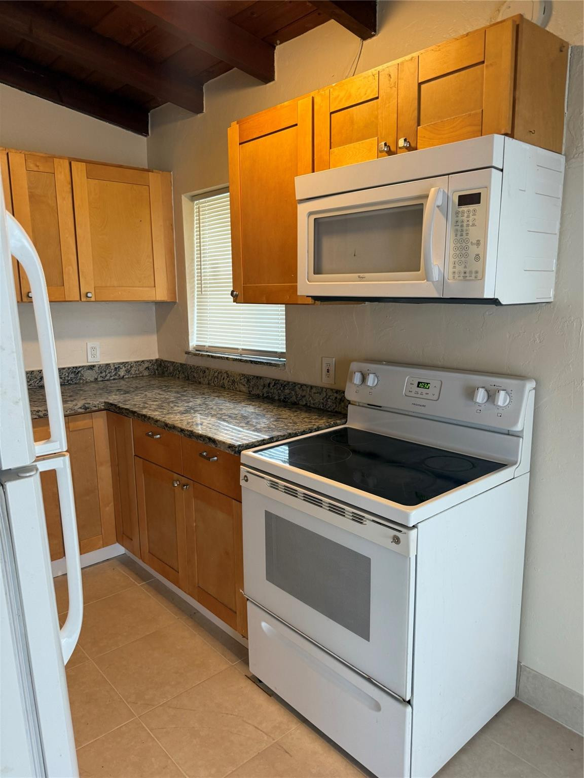 605 SW 22nd Avenue — Photo 5