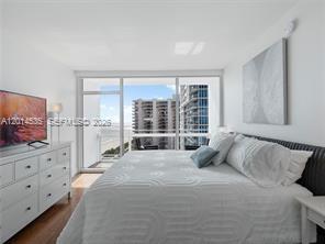 6801 Collins Ave View 13