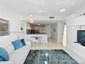 6801 Collins Ave View 9