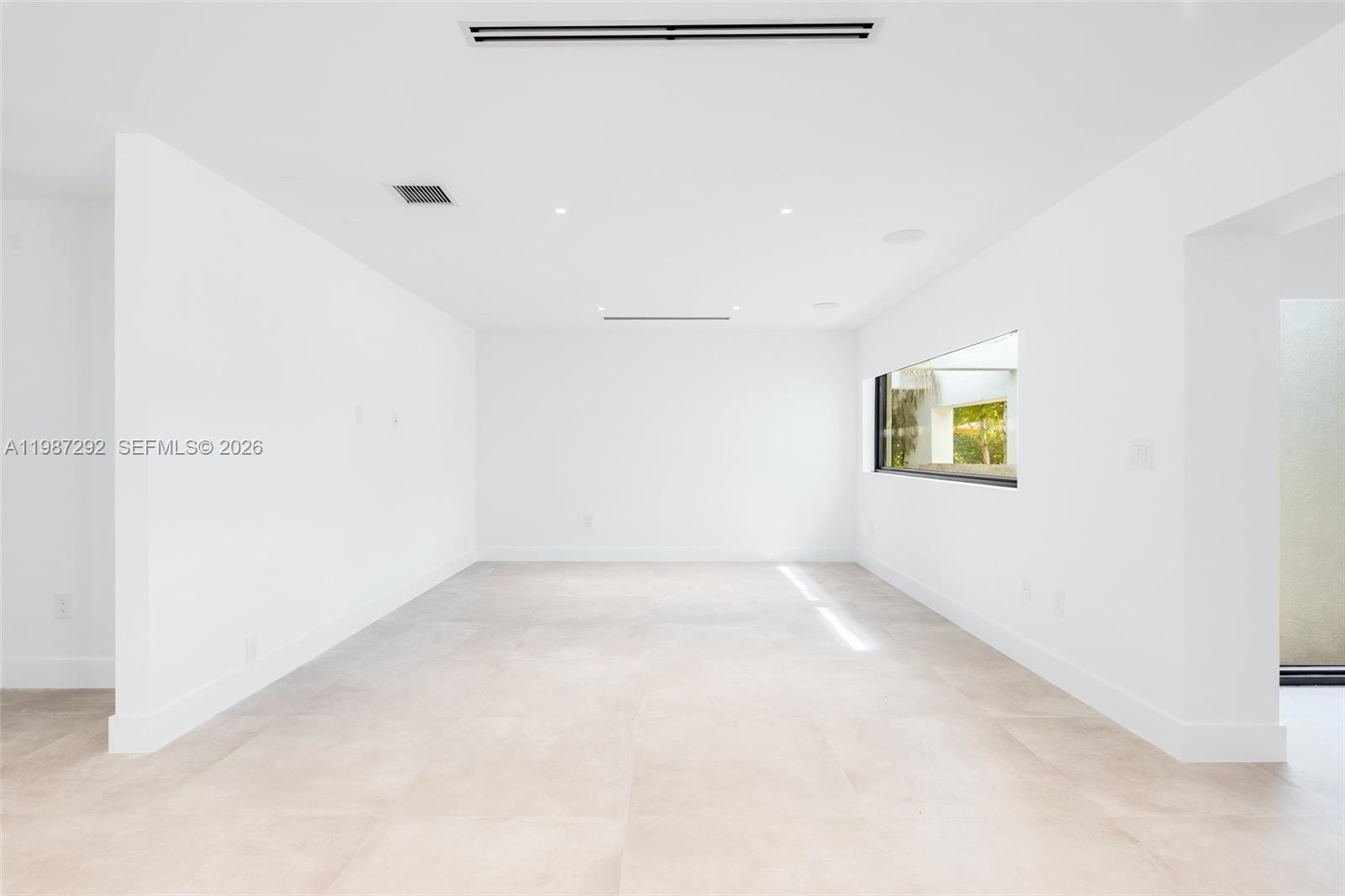 13306 SW 58th Ct — Photo 4