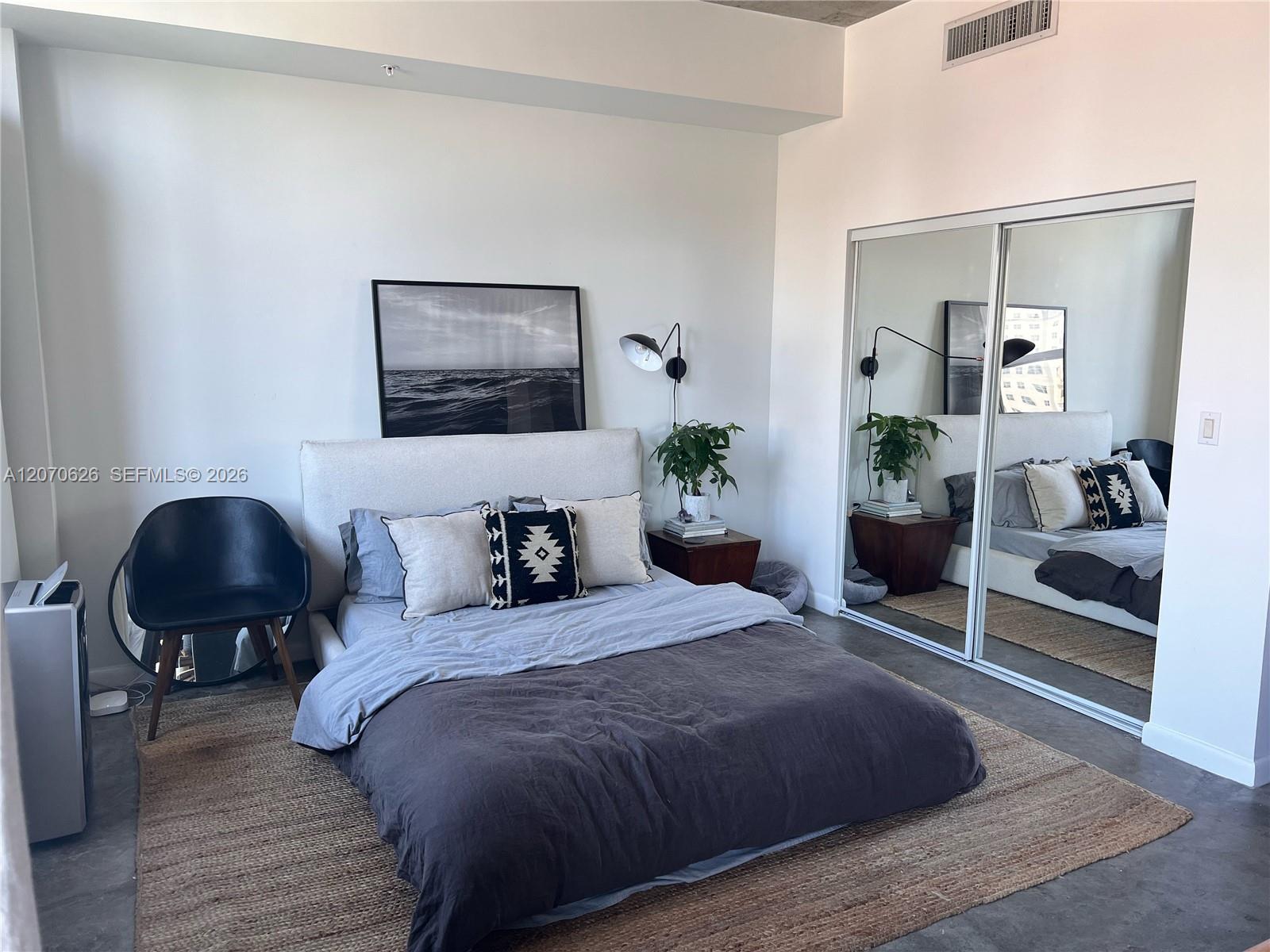 133 NE 2nd Ave # 2411 — Photo 3