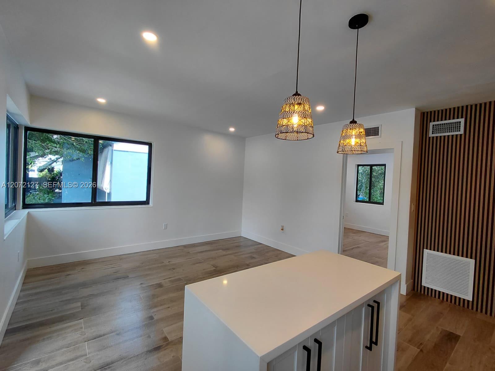 1430 NW 45th St # 1 — Photo 3