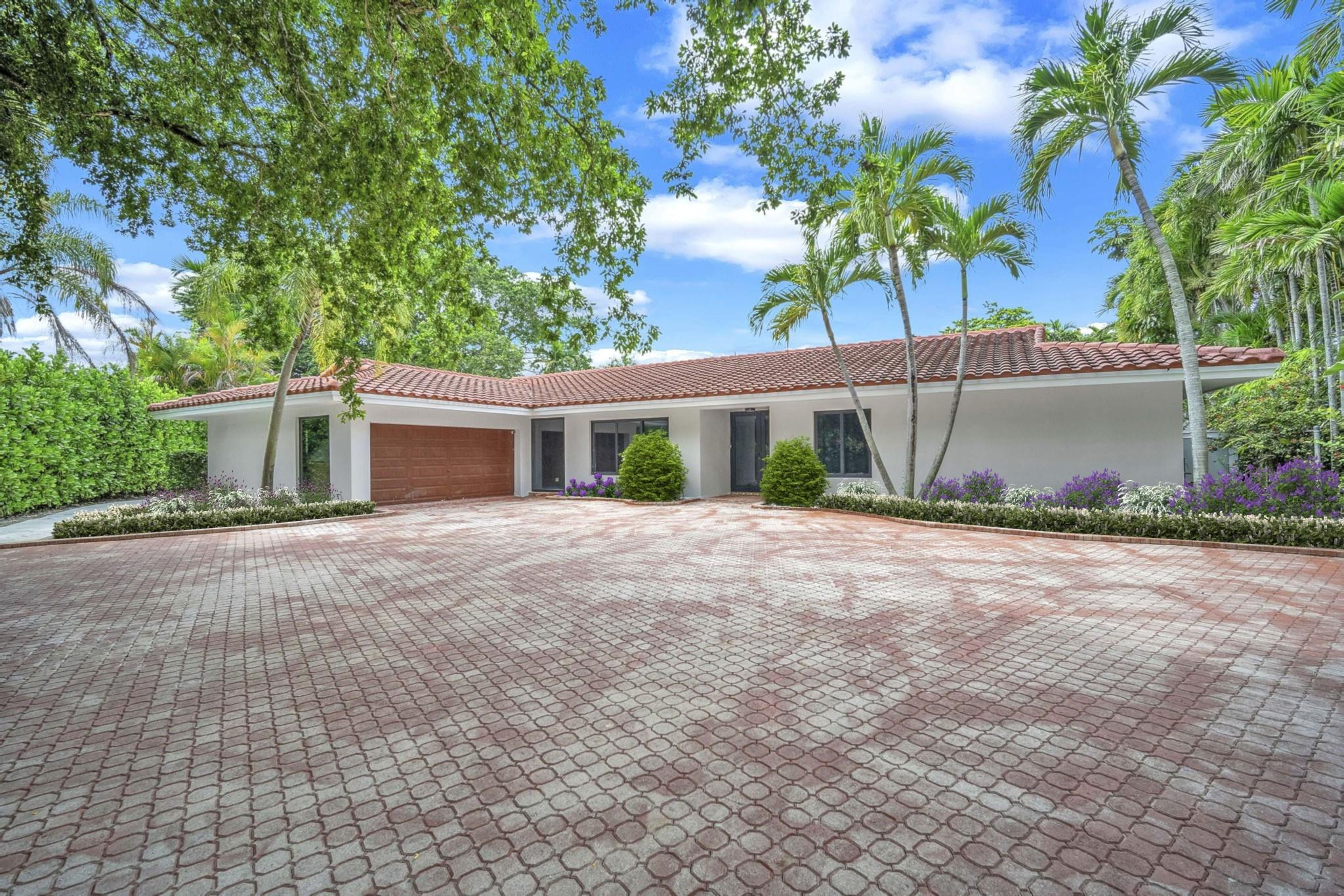 2800 Palmer Drive — Photo 2